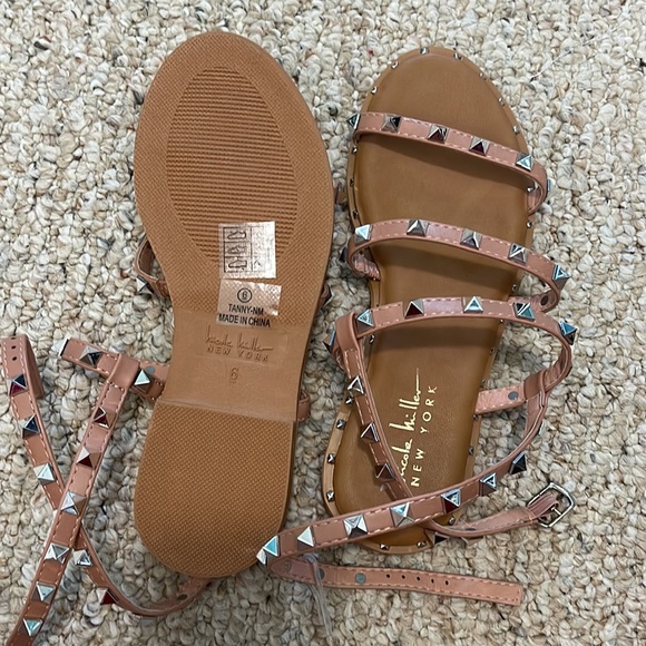 New without tag Nicole Miller - Picture 2 of 3